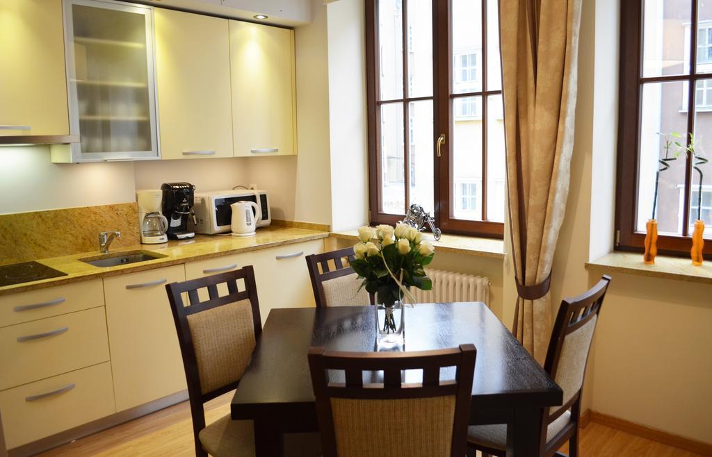 Apartament Dominikanski Гданьск Экстерьер фото