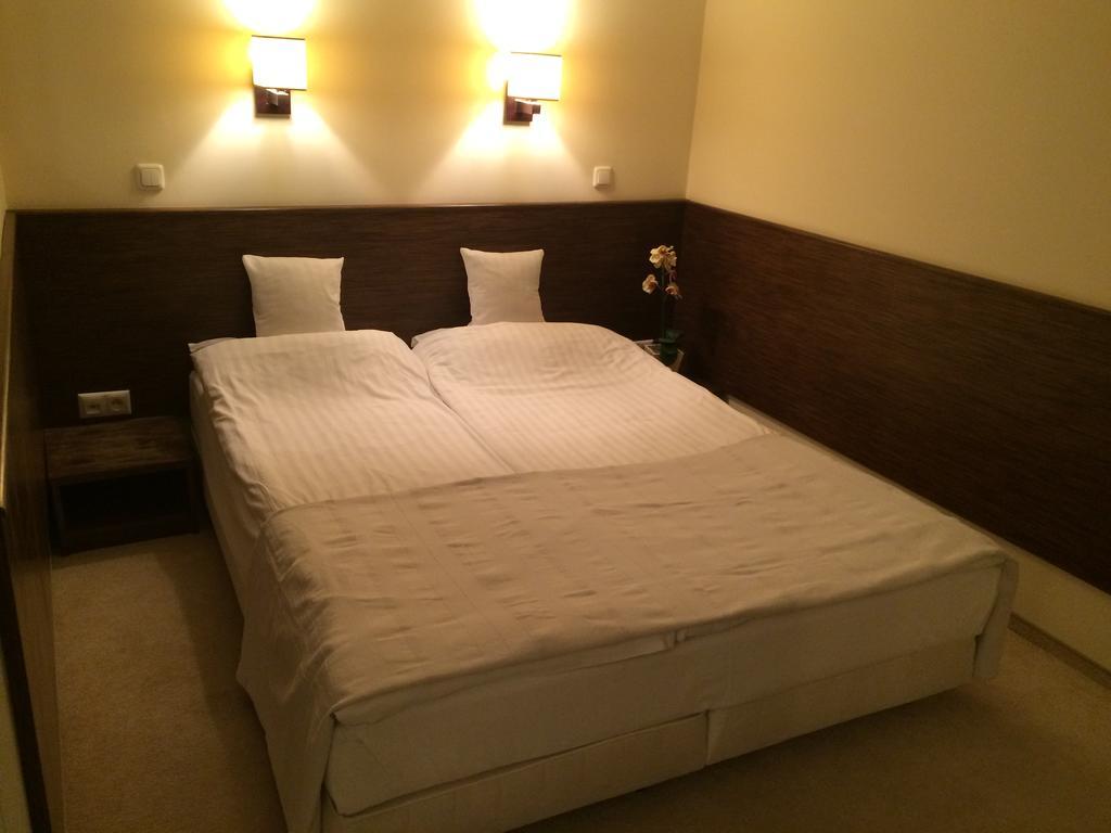 Apartament Dominikanski Гданьск Экстерьер фото